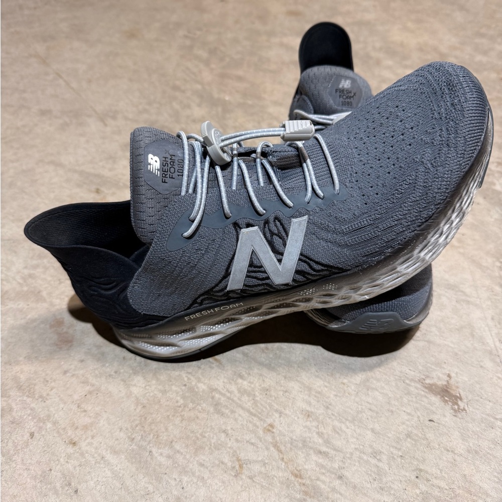 New Balance Charcoal Gray Sneakers Free Foam w/ Speed Laces